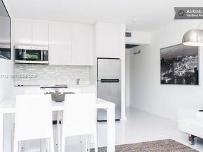 801 15th St 208, Miami Beach FL 33139