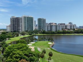 3675 N Country Club Dr 204, Aventura FL 33180