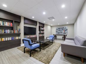 3675 N Country Club Dr 204, Aventura FL 33180