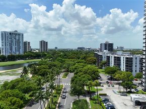 3675 N Country Club Dr 204, Aventura FL 33180