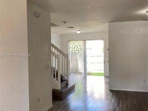 15297 SW 119th Ter 15297, Miami FL 33196