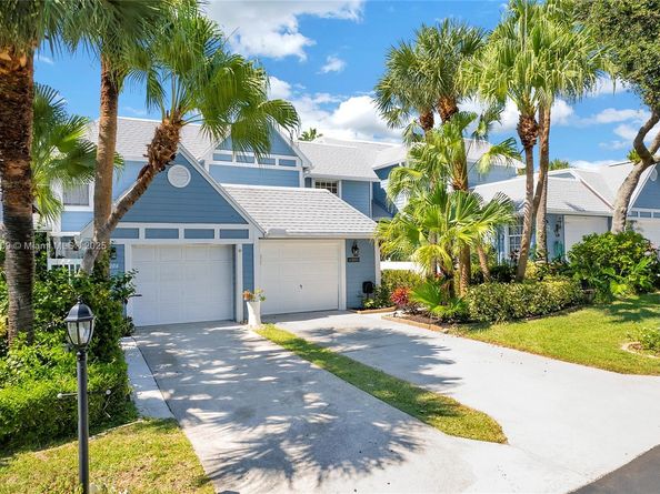 203 Ocean Dunes Cir, Jupiter FL 33477