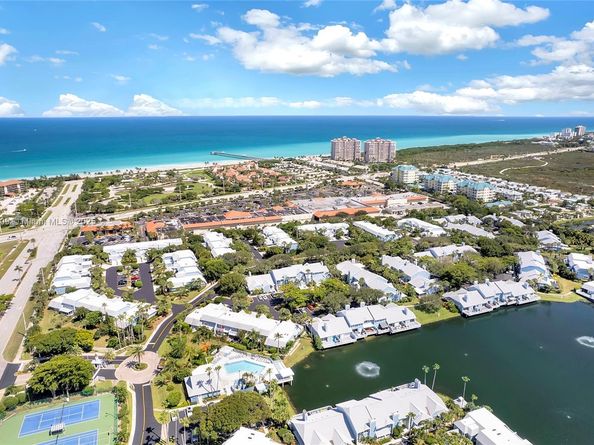 203 Ocean Dunes Cir, Jupiter FL 33477