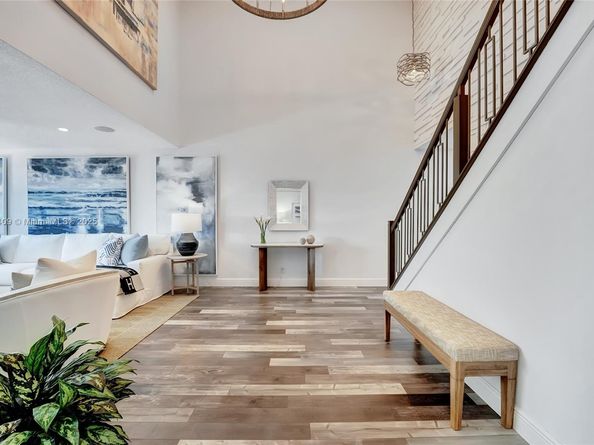 203 Ocean Dunes Cir, Jupiter FL 33477