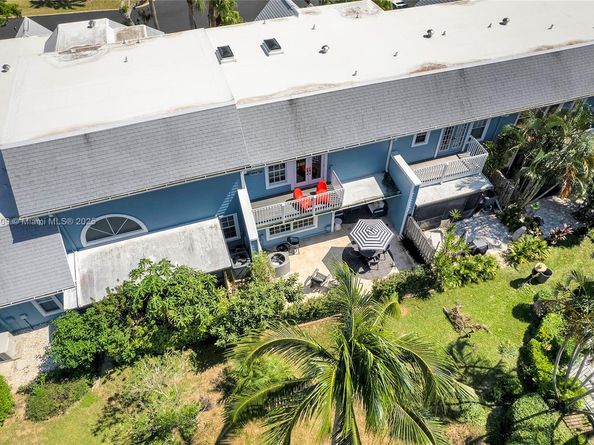 203 Ocean Dunes Cir, Jupiter FL 33477