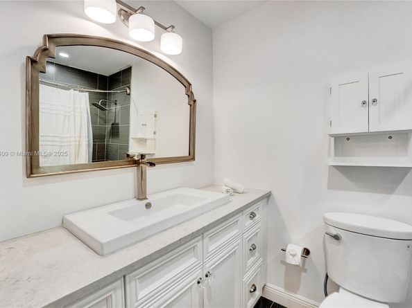 203 Ocean Dunes Cir, Jupiter FL 33477