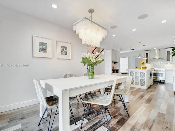 203 Ocean Dunes Cir, Jupiter FL 33477