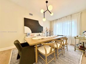 10461 SW 121st St, Miami FL 33176