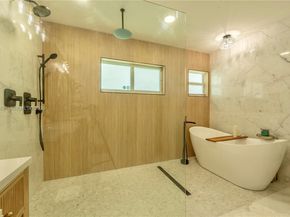 10461 SW 121st St, Miami FL 33176