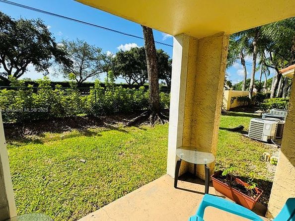 1727 Village Blvd 108, West Palm Beach FL 33409