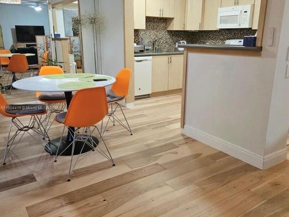 246 Dorset F 246, Boca Raton FL 33434