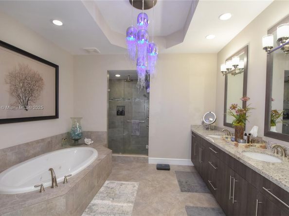 4510 El Mar Dr 405, Lauderdale By The Sea FL 33308