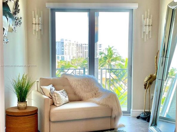 4510 El Mar Dr 405, Lauderdale By The Sea FL 33308