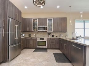 4510 El Mar Dr 405, Lauderdale By The Sea FL 33308
