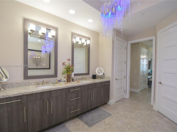 4510 El Mar Dr 405, Lauderdale By The Sea FL 33308