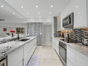 300 Three Islands Blvd PH3A, Hallandale Beach FL 33009