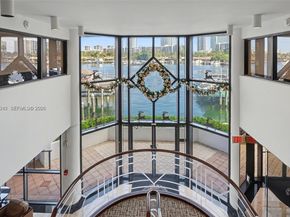 300 Three Islands Blvd PH3A, Hallandale Beach FL 33009