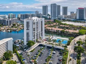 300 Three Islands Blvd PH3A, Hallandale Beach FL 33009