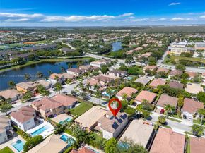 8467 NW 110th Pl, Doral FL 33178