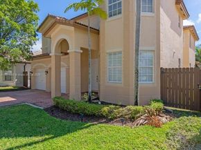 8467 NW 110th Pl, Doral FL 33178
