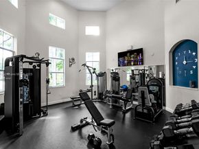 8467 NW 110th Pl, Doral FL 33178