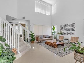8467 NW 110th Pl, Doral FL 33178