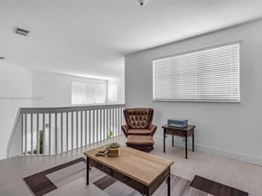 8467 NW 110th Pl, Doral FL 33178