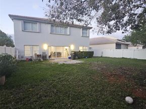 17088 NW 19th St, Pembroke Pines FL 33028