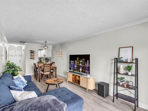 2514 Taylor St 11, Hollywood FL 33020