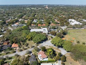 3411 Riviera Dr, Coral Gables FL 33134