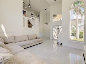 862 SW 176th Ave, Pembroke Pines FL 33029