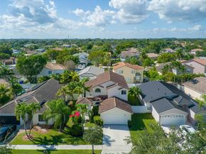 862 SW 176th Ave, Pembroke Pines FL 33029