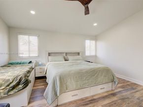 862 SW 176th Ave, Pembroke Pines FL 33029