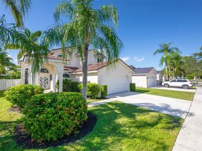 862 SW 176th Ave, Pembroke Pines FL 33029