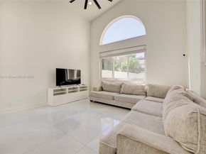 862 SW 176th Ave, Pembroke Pines FL 33029