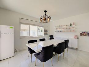 862 SW 176th Ave, Pembroke Pines FL 33029