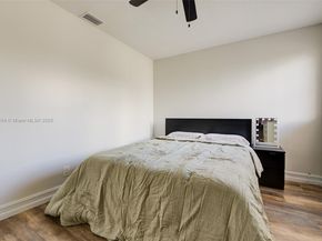 862 SW 176th Ave, Pembroke Pines FL 33029