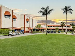 361 S Hollybrook Dr 102, Pembroke Pines FL 33025