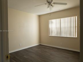 8018 SW 18th Ct 28, Davie FL 33324