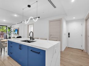 4220 Laguna St 505, Coral Gables FL 33146