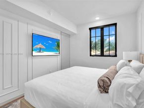 4220 Laguna St 505, Coral Gables FL 33146