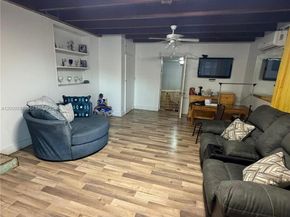 6741 NW 6th Ct, Miami FL 33150