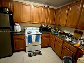 6741 NW 6th Ct, Miami FL 33150