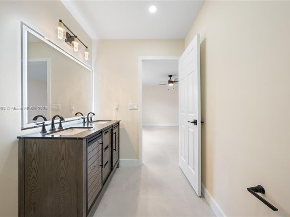 7613 Coral Blvd, Miramar FL 33023