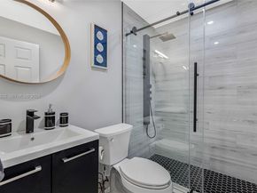 6600 NE 20th Way, Fort Lauderdale FL 33308