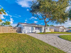 6600 NE 20th Way, Fort Lauderdale FL 33308