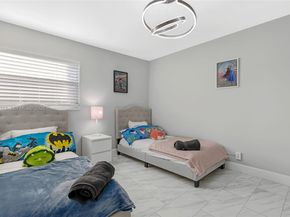 6600 NE 20th Way, Fort Lauderdale FL 33308