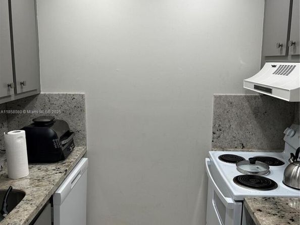 4153 NW 90th Ave 103, Coral Springs FL 33065