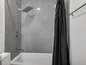 3251 W Inverrary Blvd W, Lauderhill FL 33319