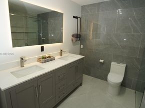 3251 W Inverrary Blvd W, Lauderhill FL 33319